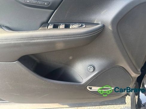 Used 2023 Buick Envision Avenir AWD/4WD image 18