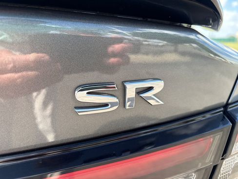 Used 2020 Nissan Maxima SR w/ Illumination Package FWD image 10