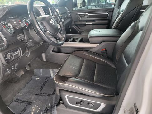 Used 2023 RAM 1500 Laramie AWD/4WD image 11