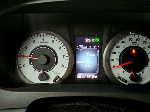 Used 2018 Toyota Sienna SE Premium image 15