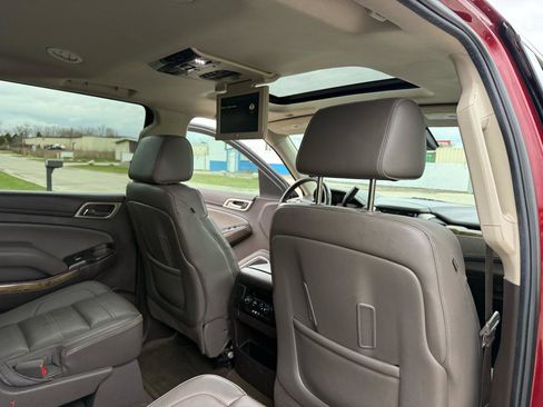 Used 2016 GMC Yukon XL Denali w/ Open Road Package AWD/4WD image 27