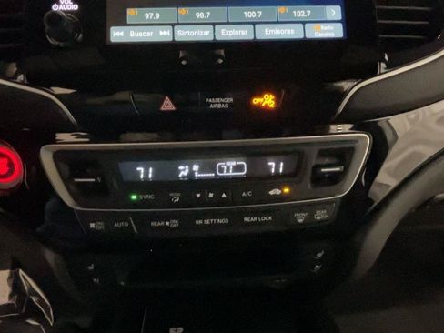 Certified 2024 Honda Passport Black Edition image 34
