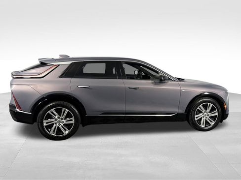 Used 2024 Cadillac Lyriq Tech RWD image 5