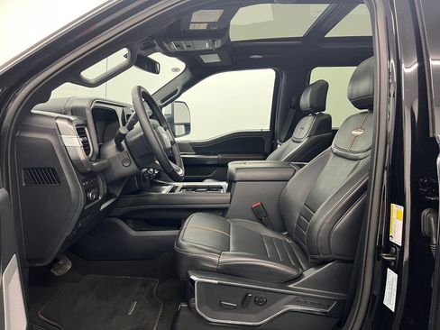 Used 2024 Ford F350 Platinum AWD/4WD image 4