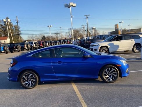 Used 2018 Honda Civic LX image 5