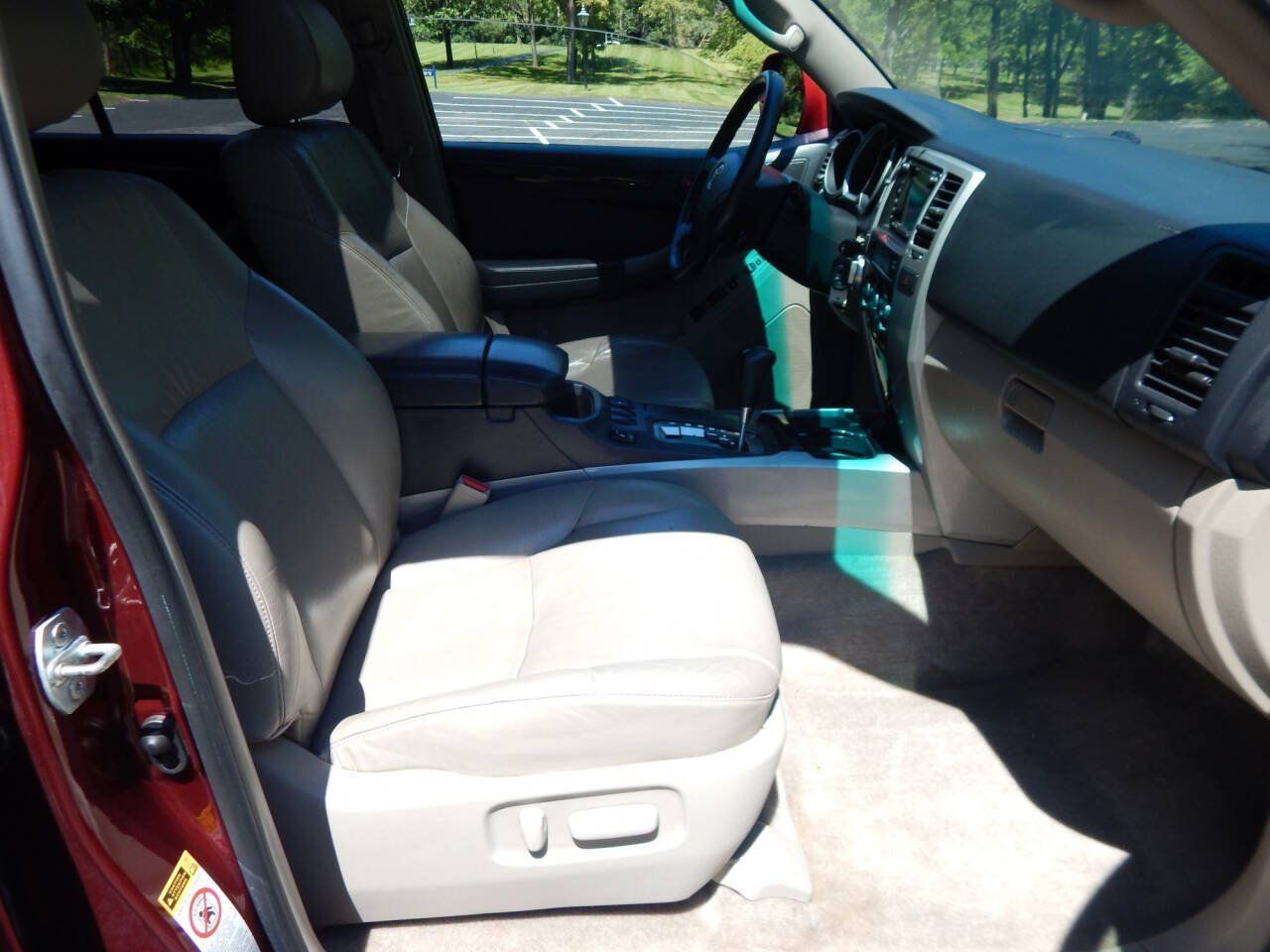 Used 2006 Toyota 4Runner Limited AWD/4WD image 16