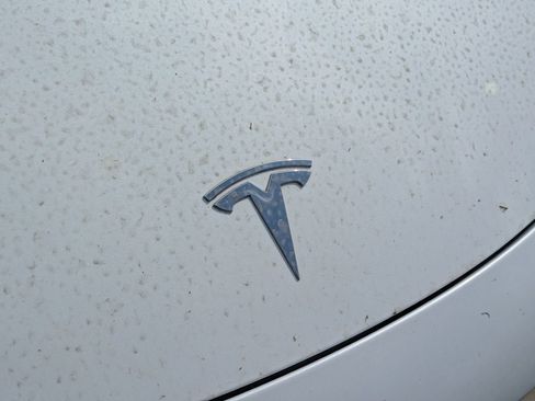 Used 2019 Tesla Model 3 RWD image 10