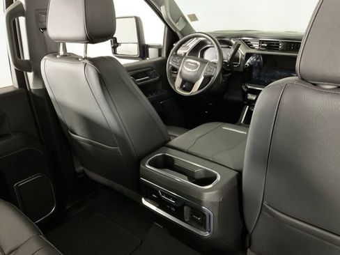 Used 2025 GMC Sierra 2500 Denali w/ Denali Reserve Package AWD/4WD image 35