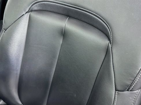 Used 2023 Jeep Grand Cherokee L Limited RWD image 19