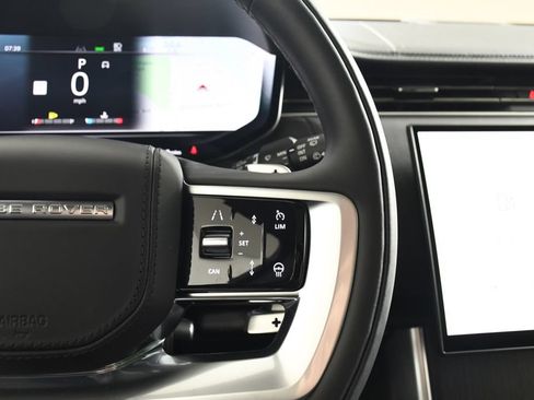 New 2026 Land Rover Range Rover Long Wheelbase SE AWD/4WD image 29