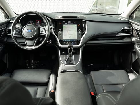 Used 2025 Subaru Outback Limited AWD/4WD image 8