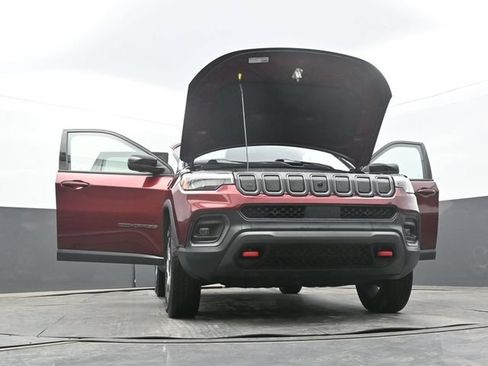 Used 2022 Jeep Compass Trailhawk w/ Trailhawk Elite Group AWD/4WD image 64