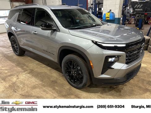 New 2026 Chevrolet Traverse LT w/ Midnight/Sport Edition image 9