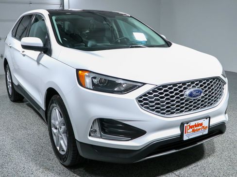 Used 2024 Ford Edge SEL w/ Convenience Package AWD/4WD image 5