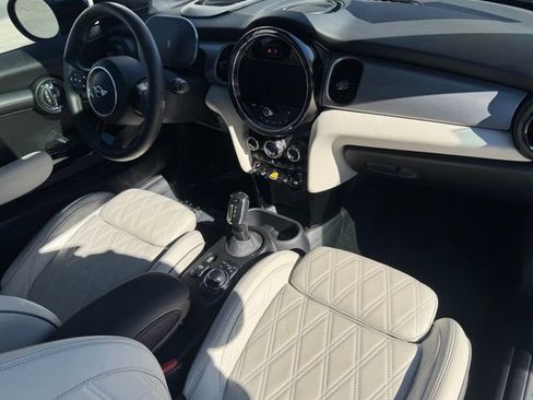 Used 2024 MINI Cooper SE image 26
