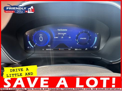 Used 2022 Ford Escape SEL w/ SEL Stealth AWD Package image 17