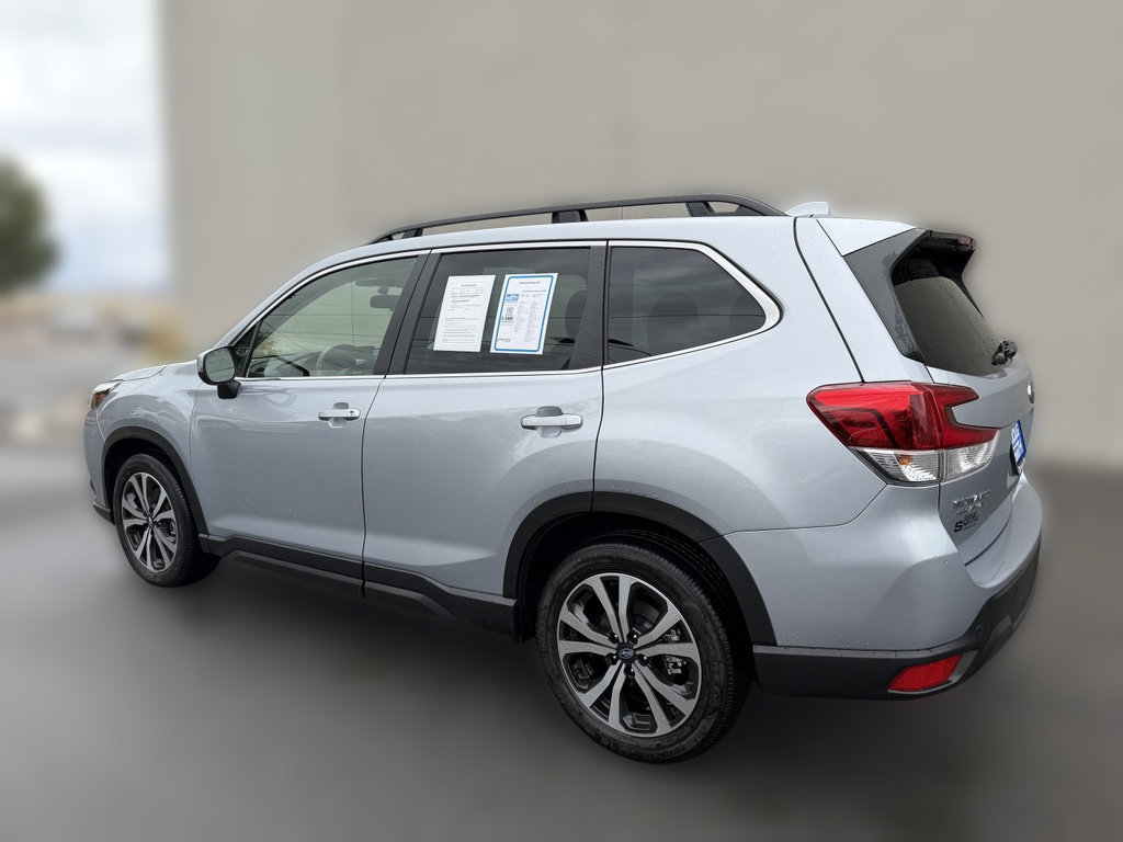 Used 2022 Subaru Forester Limited AWD/4WD image 3