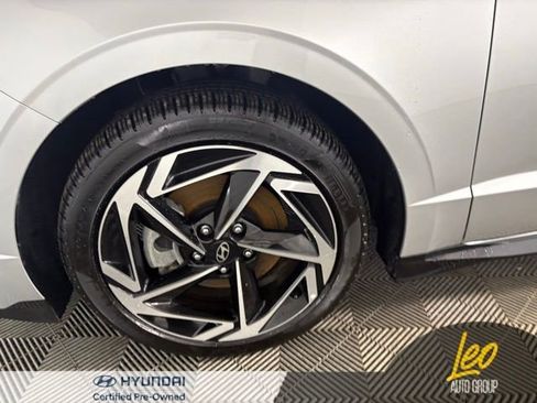 Used 2025 Hyundai Sonata SEL FWD image 24