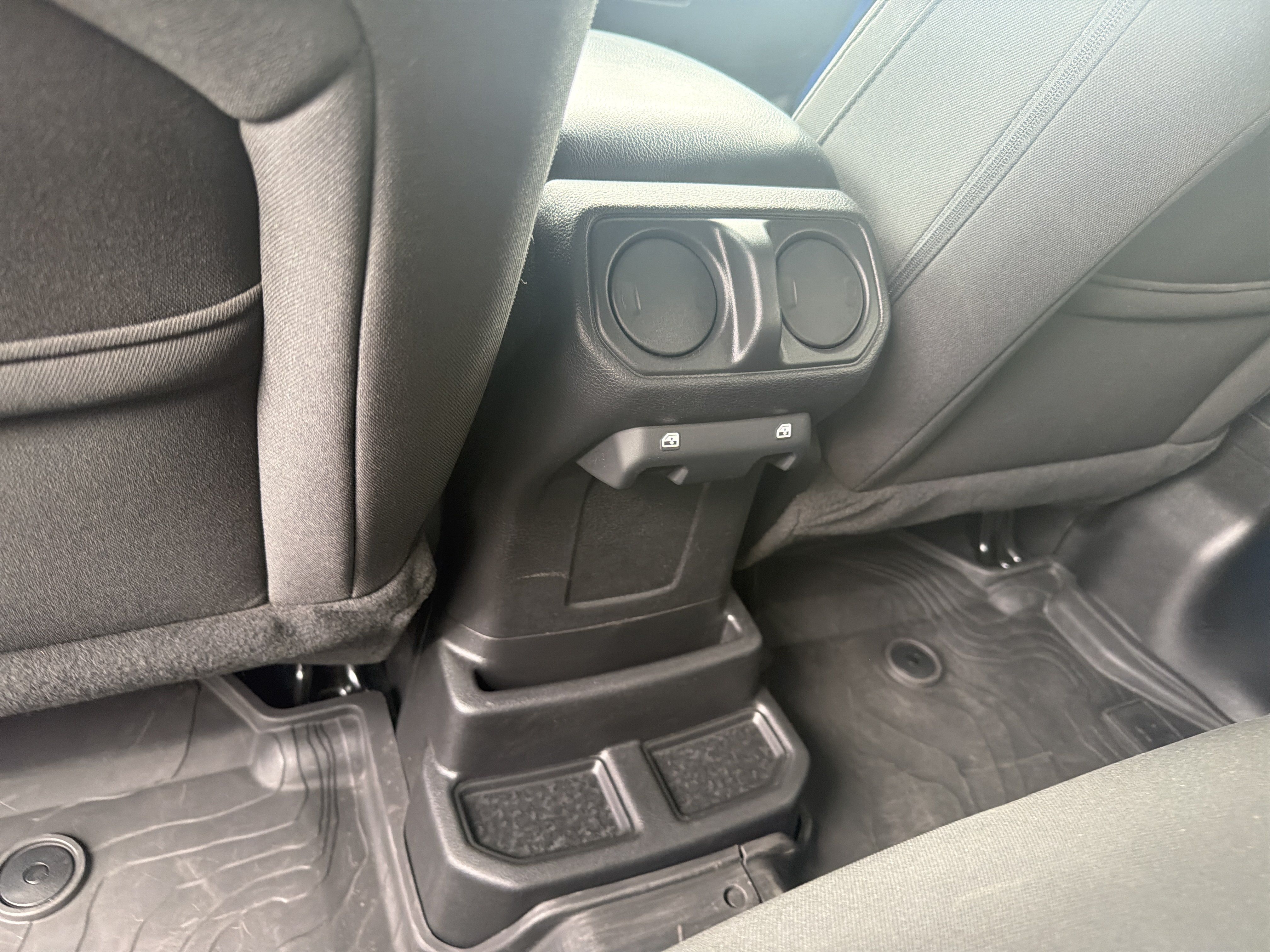 Certified 2023 Jeep Wrangler Unlimited w/ Convenience Group AWD/4WD image 14