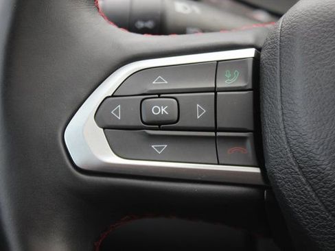 Used 2022 Jeep Compass Trailhawk w/ Sun and Sound Group image 15