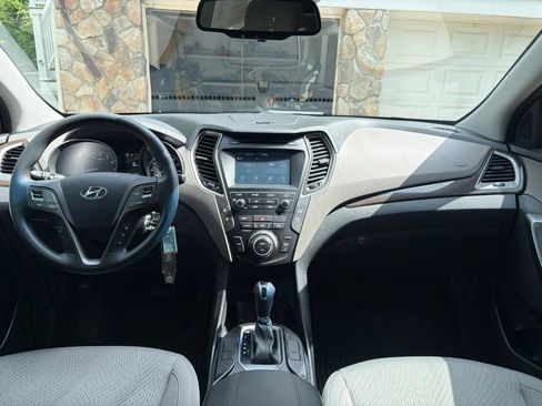 Used 2017 Hyundai Santa Fe Sport AWD/4WD image 14