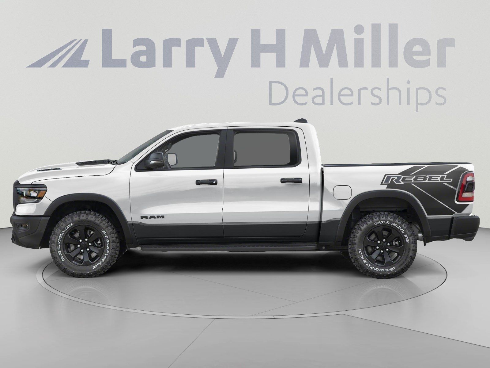 Used 2023 RAM 1500 Rebel w/ Rebel Level 1 Equipment Group AWD/4WD image 6