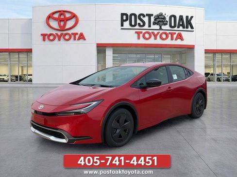 New 2026 Toyota Prius Plug-In Hybrid FWD image 3