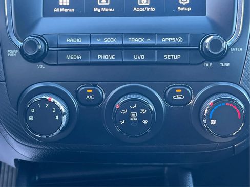 Used 2017 Kia Forte S FWD image 31