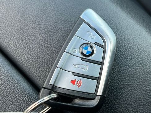 Used 2022 BMW X5 xDrive40i w/ Premium Package AWD/4WD image 30