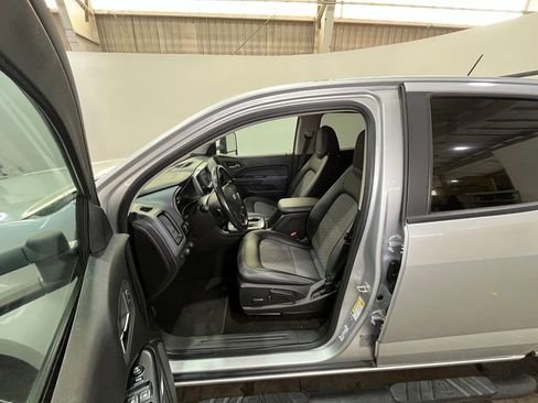 Used 2016 Chevrolet Colorado Z71 AWD/4WD image 15