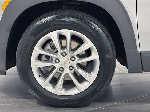 Used 2024 Chevrolet TrailBlazer LS w/ LS Convenience Package AWD/4WD image 34