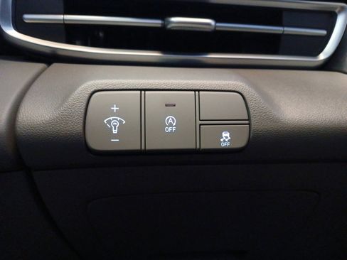 New 2025 Hyundai Elantra SE w/ Cargo Package image 22