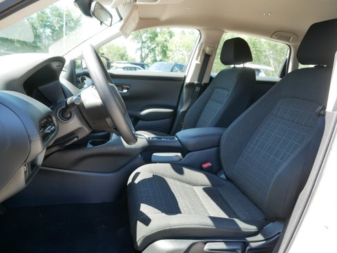 Used 2025 Honda HR-V LX image 34