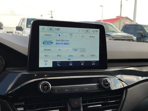 Used 2025 Ford Escape ST-Line image 27