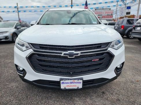 Used 2021 Chevrolet Traverse RS w/ LPO, Floor Liner Package image 8