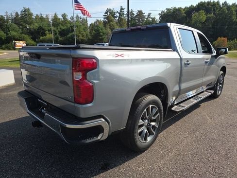 Used 2023 Chevrolet Silverado 1500 LT AWD/4WD image 7