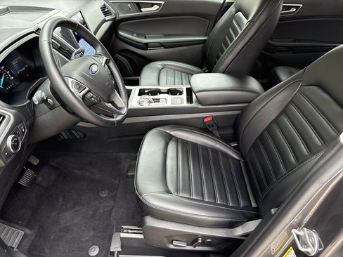 Used 2023 Ford Edge SEL w/ Convenience Package image 9