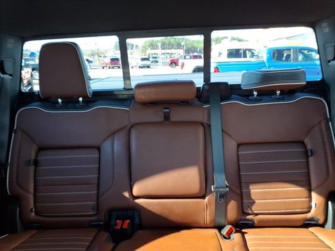 Used 2025 GMC Sierra 1500 Denali Ultimate image 17