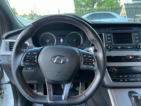 Used 2015 Hyundai Sonata Sport 2.0T image 24
