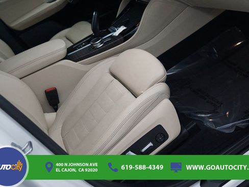 Used 2019 BMW X4 xDrive30i w/ Premium Package AWD/4WD image 8