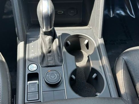 Used 2018 Volkswagen Atlas SE AWD/4WD image 22