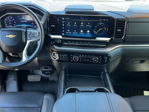 Used 2024 Chevrolet Silverado 3500 LTZ w/ LTZ Plus Package AWD/4WD image 16