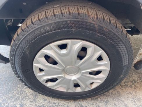 Used 2016 Ford Transit 150 130 Medium Roof w/ Exterior Upgrade Package image 27