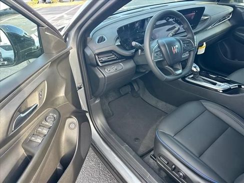 New 2026 Buick Envista Sport Touring w/ Convenience I Package FWD image 19
