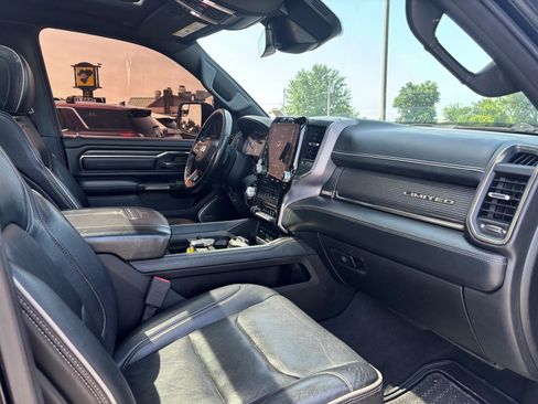 Used 2019 RAM 1500 Limited AWD/4WD image 19