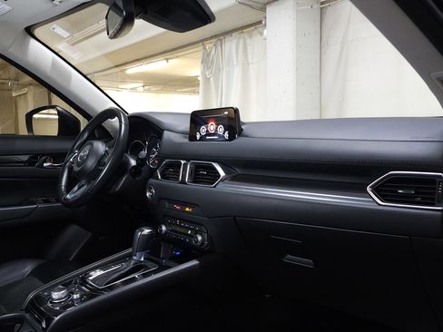 Used 2020 MAZDA CX-5 Touring AWD/4WD image 22