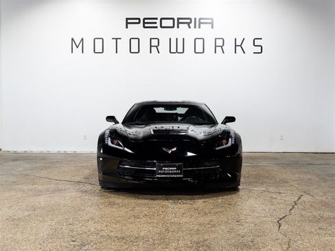 Used 2019 Chevrolet Corvette Stingray Coupe w/ 1LT RWD image 4