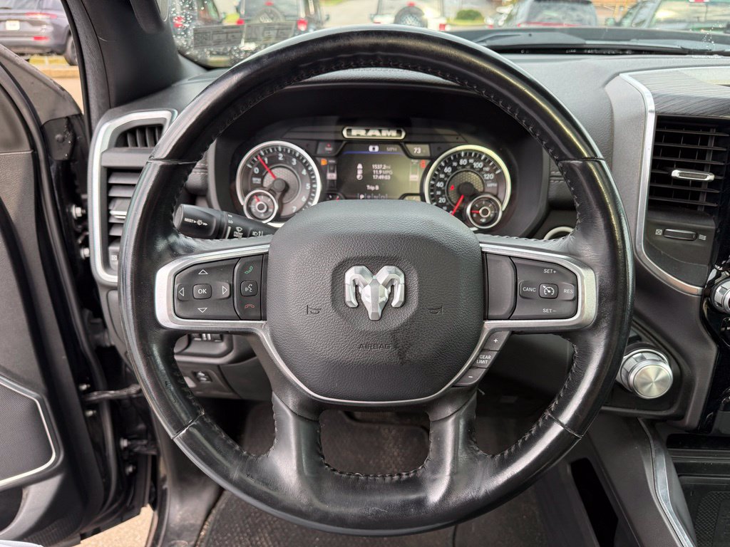 Used 2023 RAM 1500 Laramie AWD/4WD image 16