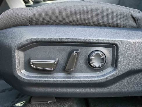 New 2026 Toyota Tundra SR5 image 21