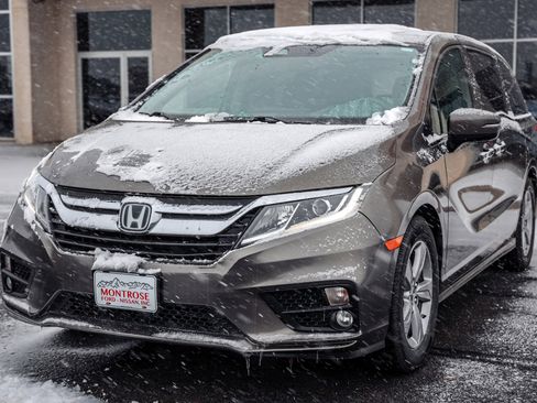 Used 2020 Honda Odyssey EX image 1